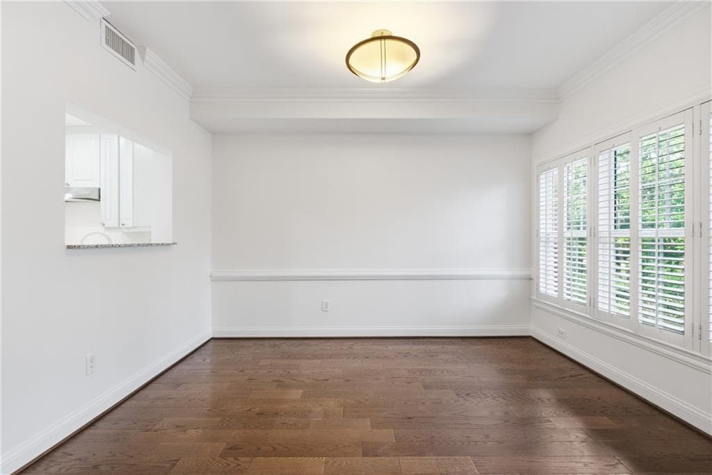 2 bedroom, 2 bathroom, 1,325 sq ft condominium for sale at 211 Colonial Homes Drive 2203, Atlanta, GA 30309 — photo 9