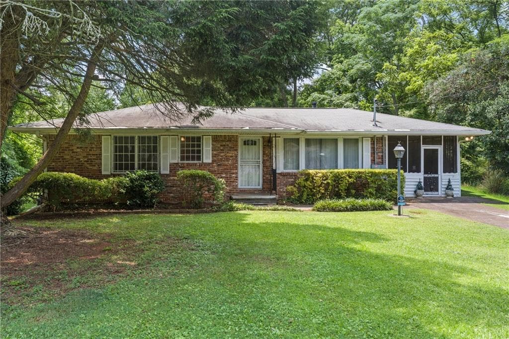 4097 Gladesworth Lane, Decatur, GA 30035 — most recent listing photo