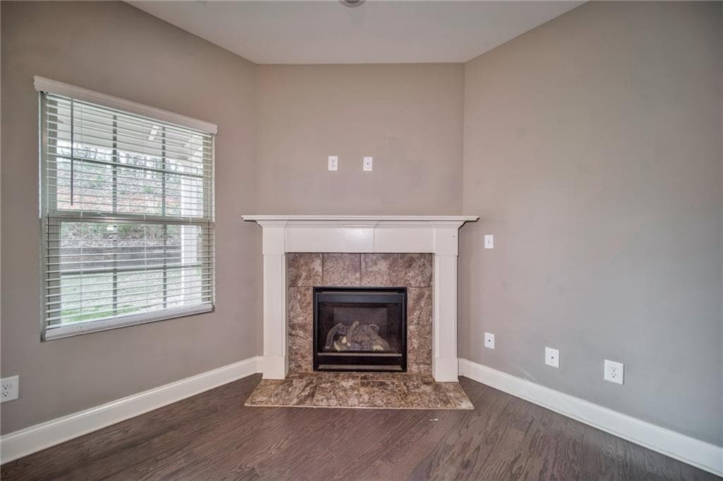 4 bedroom, 3 bathroom, 2,344 sq ft single family residence for rent at 4914 Whisper Creek Court, Gainesville, GA 30504 for $2,250 a month — photo 8