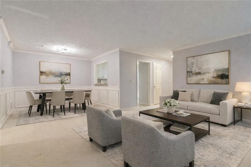 2 bedroom, 1 bathroom, 1,039 sq ft condominium for sale at 103 Riverview Drive, Marietta, GA 30067 — photo 1 of 23