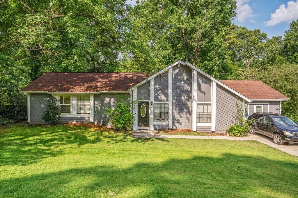 3927 Wabash Lane, Ellenwood, GA 30294 — most recent listing photo