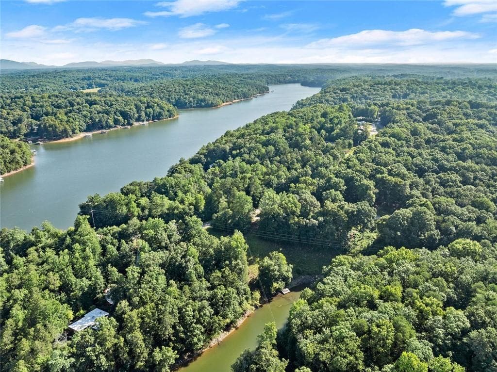 single family residence for sale at 3199 Lotheridge Road, Gainesville, GA 30501 — photo 4