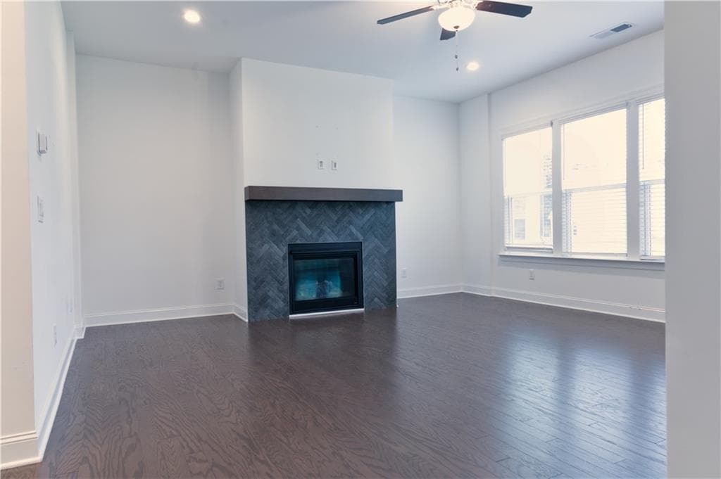 4 bedroom, 4 bathroom, 3,563 sq ft single family residence for sale at 4479 Encore Park Lane, Duluth, GA 30097 — photo 6