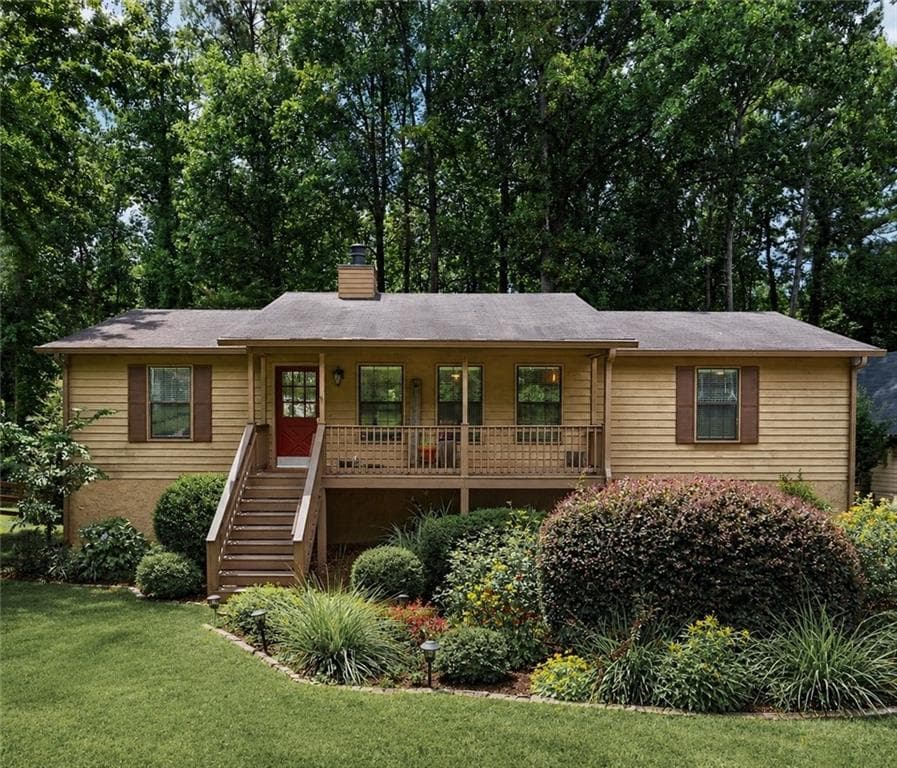 4470 S Springwood Drive, Smyrna, GA 30082 — most recent listing photo