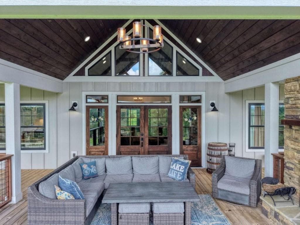 4 bedroom, 3 bathroom, 5,306 sq ft single family residence for sale at 359 New Water Way, Blairsville, GA 30512 — photo 5