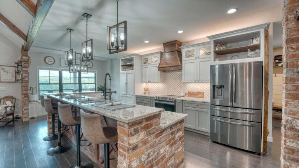 4 bedroom, 3 bathroom, 5,306 sq ft single family residence for sale at 359 New Water Way, Blairsville, GA 30512 — photo 6