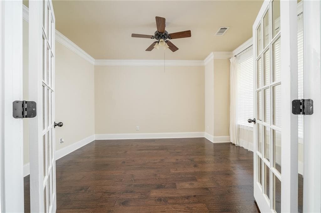 5 bedroom, 4 bathroom, 3,722 sq ft single family residence for sale at 172 Clubhouse Crossing, Acworth, GA 30101 — photo 5