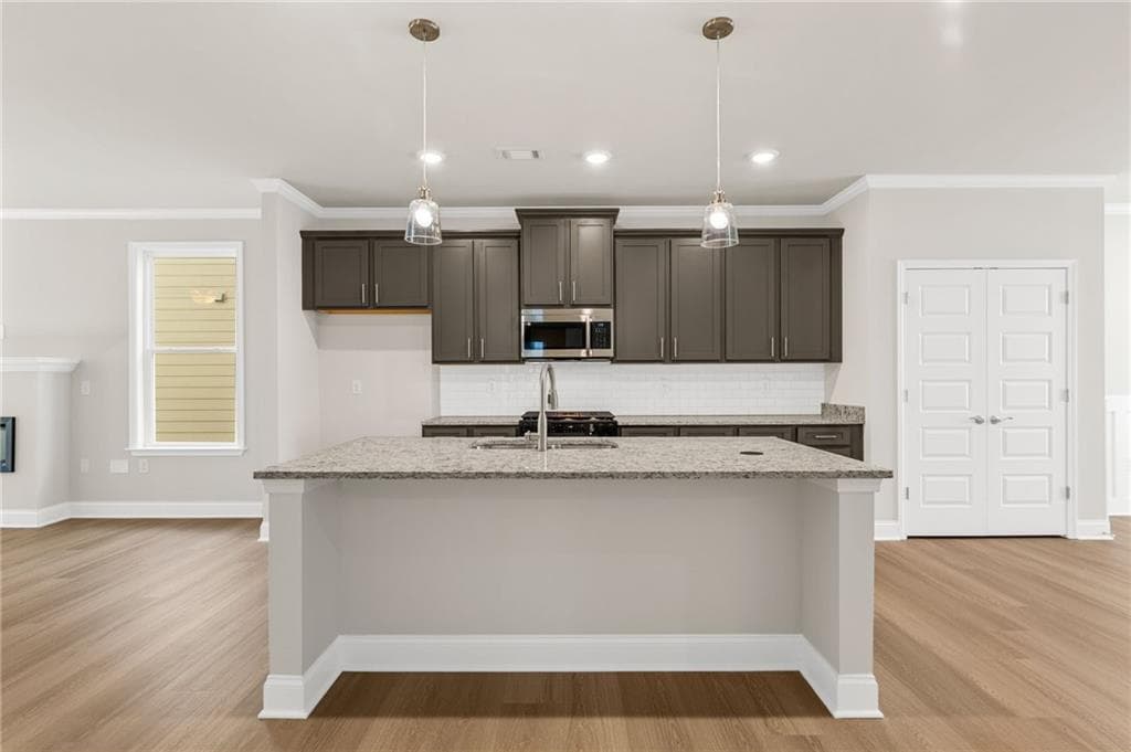 3 bedroom, 2 bathroom, 2,087 sq ft single family residence under contract at 2434 Anhinga Drive, Loganville, GA 30052 — photo 8