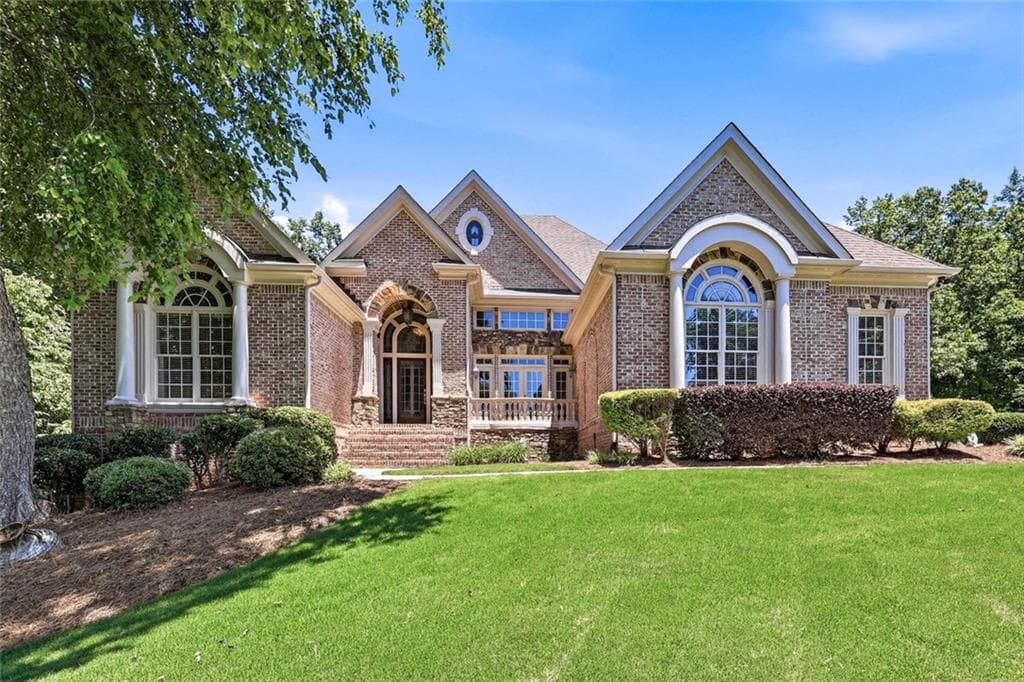 6 bedroom, 5 bathroom, 7,206 sq ft single family residence for sale at 8235 Hurakan Creek Crossing, Cumming, GA 30028 — photo 3