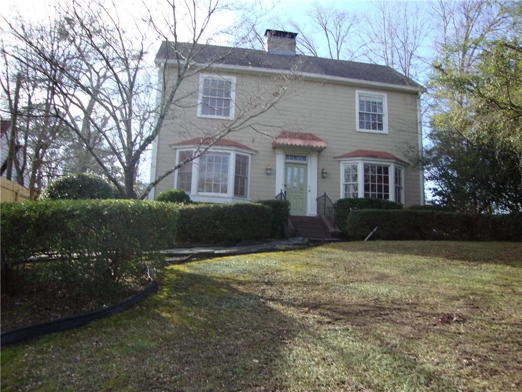 1 bedroom, 1 bathroom duplex for rent at 3644 Kingsboro Road B, Atlanta, GA 30319 for $1,650 a month — photo 1 of 7