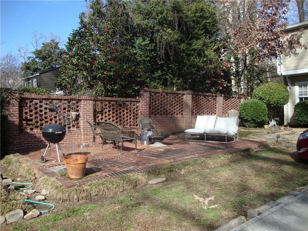 1 bedroom, 1 bathroom duplex for rent at 3644 Kingsboro Road B, Atlanta, GA 30319 for $1,650 a month — photo 6