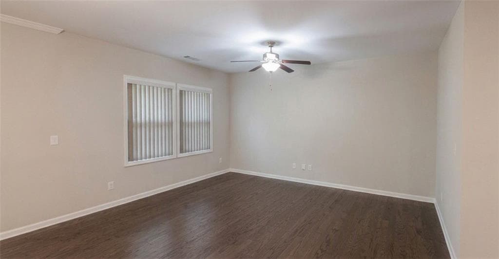 3 bedroom, 3 bathroom, 2,476 sq ft townhouse for rent at 1736 Lansing Bluff Walk, Lawrenceville, GA 30043 for $2,250 a month — photo 5