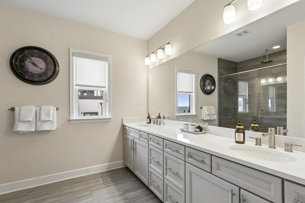 4 bedroom, 5 bathroom, 3,100 sq ft townhouse for sale at 2150 Hinton Drive, Smyrna, GA 30080 — photo 6