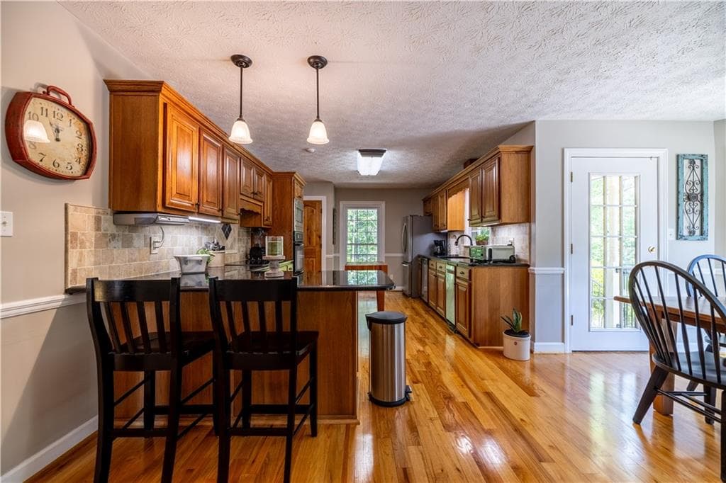 3 bedroom, 4 bathroom, 3,975 sq ft single family residence for sale at 131 Hine Road, Rome, GA 30161 — photo 5