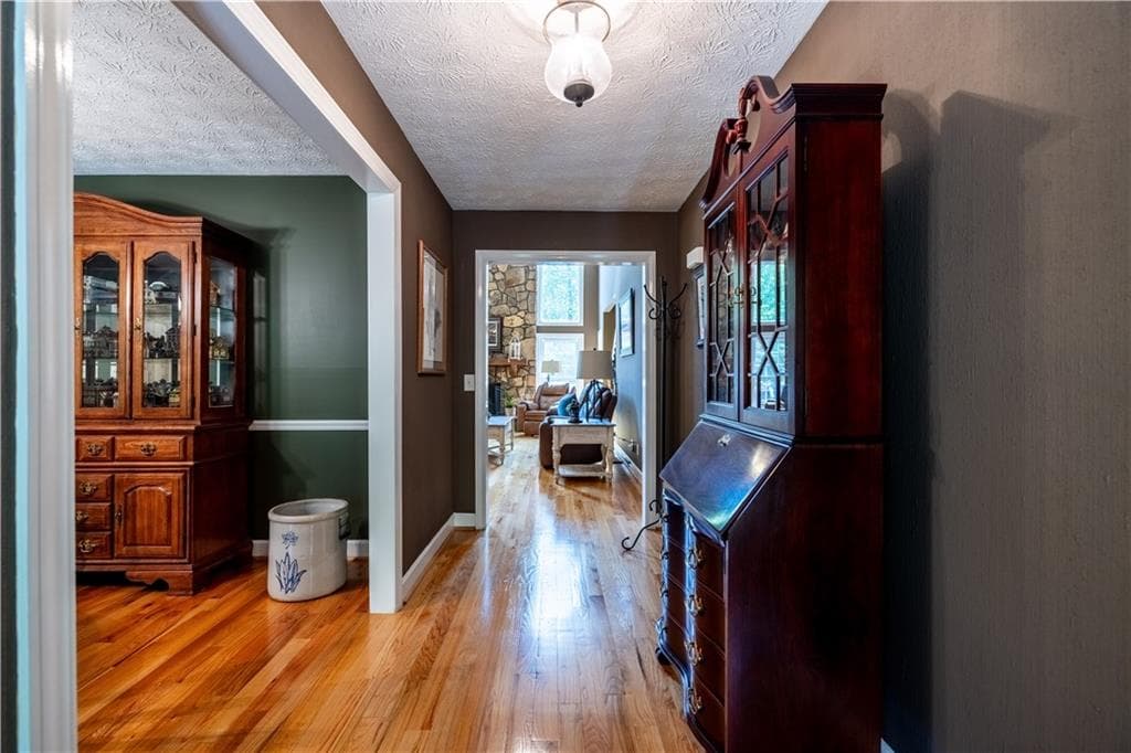 3 bedroom, 4 bathroom, 3,975 sq ft single family residence for sale at 131 Hine Road, Rome, GA 30161 — photo 10