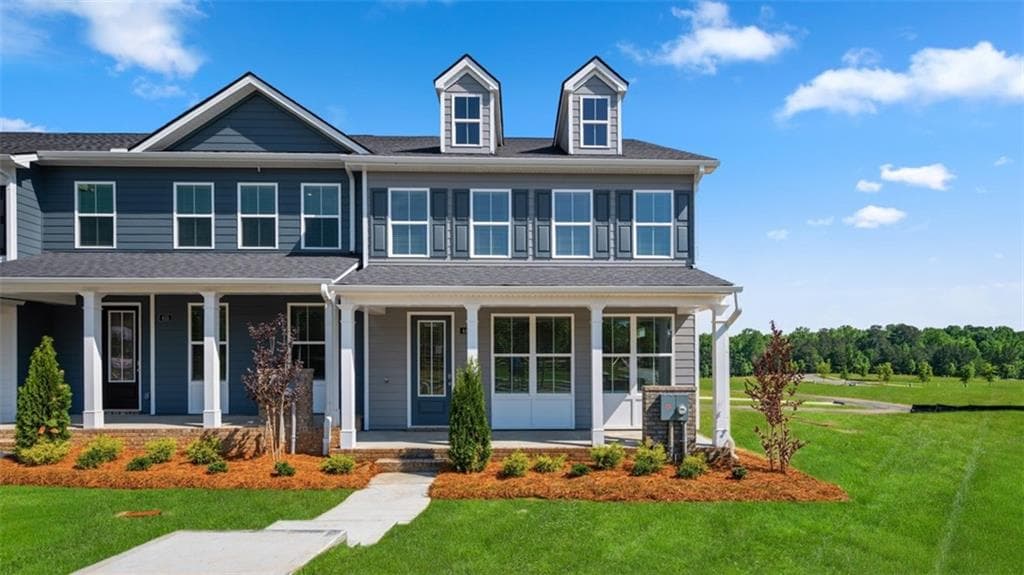 3 bedroom, 3 bathroom, 1,830 sq ft townhouse for sale at 449 Tate Street, Monroe, GA 30655