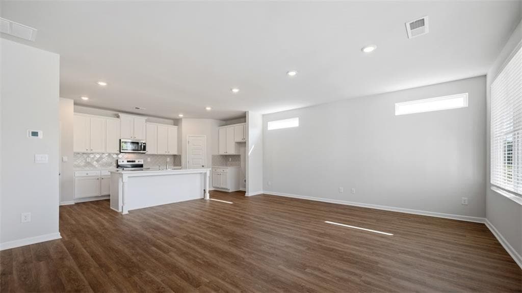 3 bedroom, 3 bathroom, 1,830 sq ft townhouse for sale at 449 Tate Street, Monroe, GA 30655 — photo 9