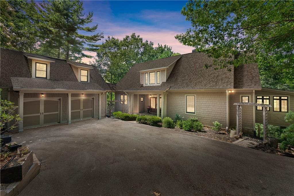 4 bedroom, 6 bathroom, 5,584 sq ft single family residence for sale at 44 Sassafras Ridge, Jasper, GA 30143 — photo 2