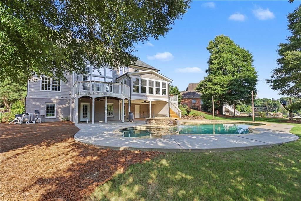 5 bedroom, 5 bathroom, 6,367 sq ft single family residence for sale at 1738 Mulberry Lake Drive, Dacula, GA 30019 — photo 4