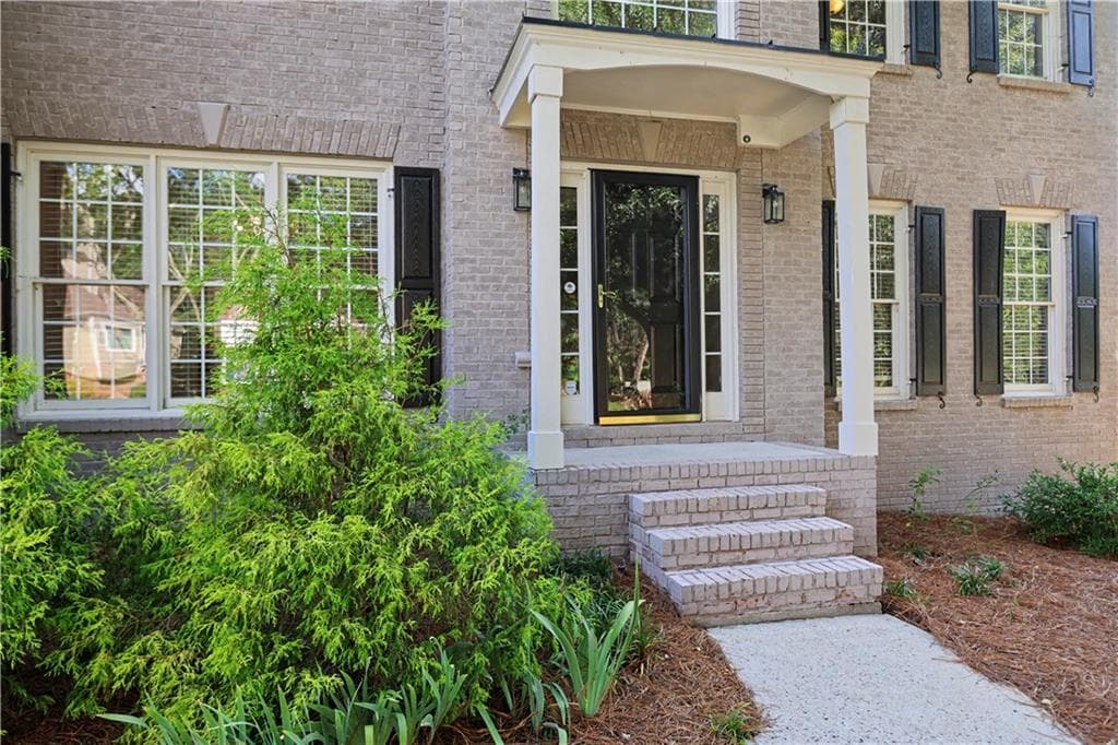 5 bedroom, 5 bathroom, 6,367 sq ft single family residence for sale at 1738 Mulberry Lake Drive, Dacula, GA 30019 — photo 6