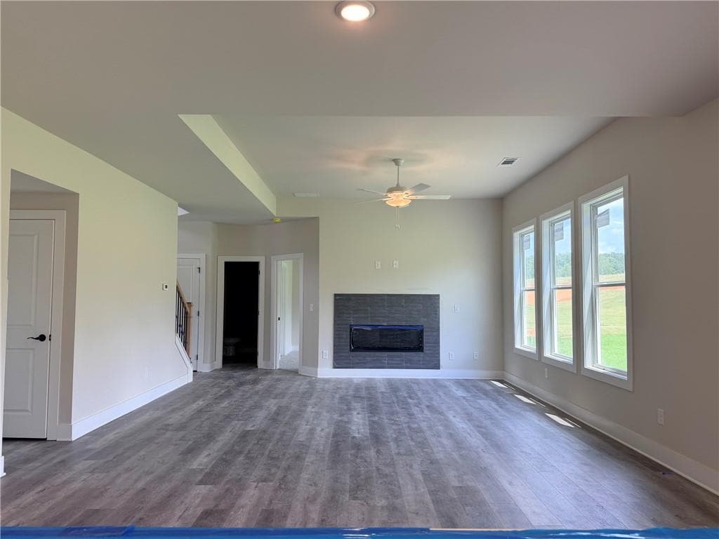 5 bedroom, 3 bathroom, 3,150 sq ft single family residence for sale at 4225 Trinity Oaks Trail, Cumming, GA 30040 — photo 4