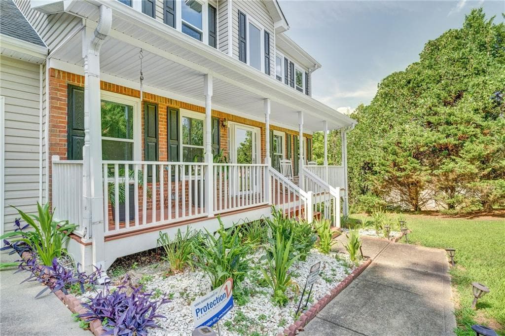 3 bedroom, 3 bathroom, 1,622 sq ft single family residence under contract at 4283 Northwind Drive, Ellenwood, GA 30294 — photo 3