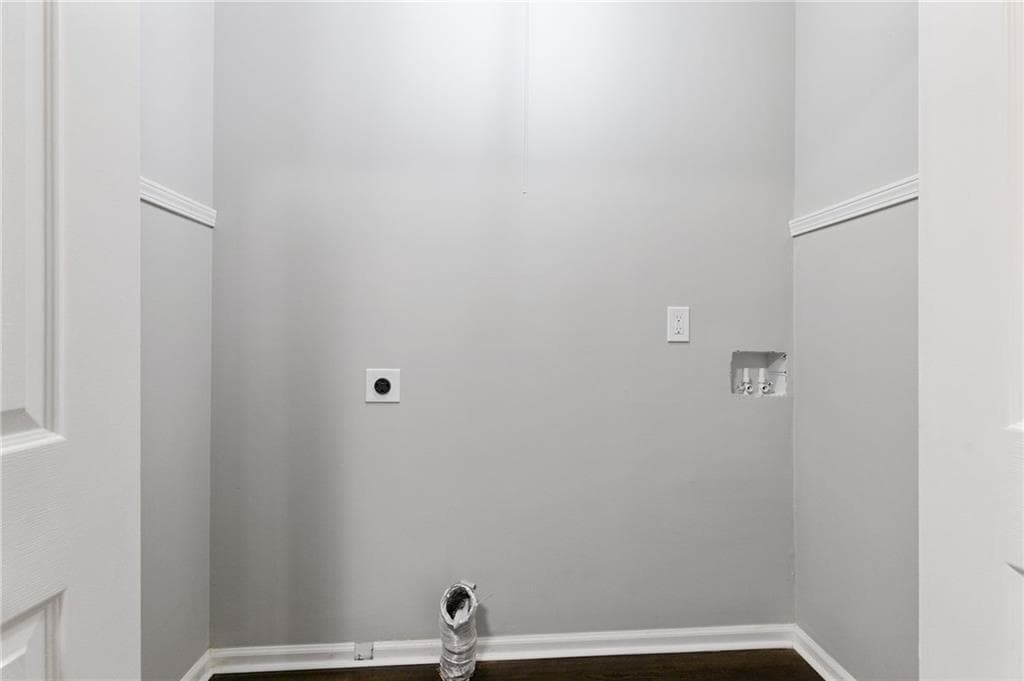5 bedroom, 4 bathroom, 2,638 sq ft single family residence under contract at 1521 Sundale Drive, Lawrenceville, GA 30046 — photo 10