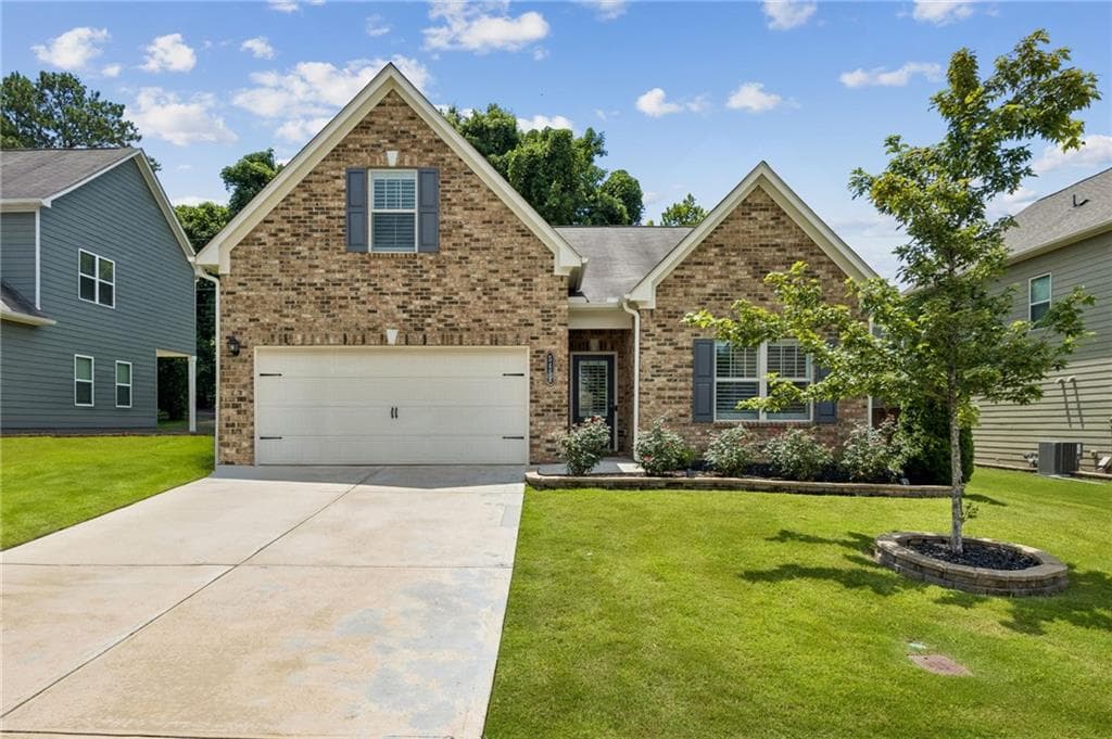 4 bedroom, 3 bathroom, 2,010 sq ft single family residence sold at 5458 Sycamore Creek Way, Sugar Hill, GA 30518