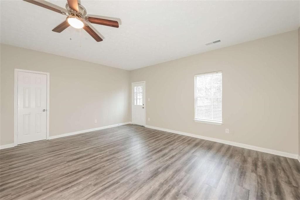 4 bedroom, 3 bathroom, 3,795 sq ft single family residence for sale at 1418 Wilkes Ive Drive, Dacula, GA 30019 — photo 9