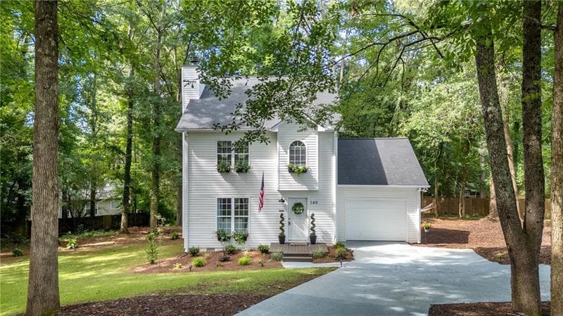 3 bedroom, 3 bathroom home for sale at 140 Julia Ann Circle, Athens, GA