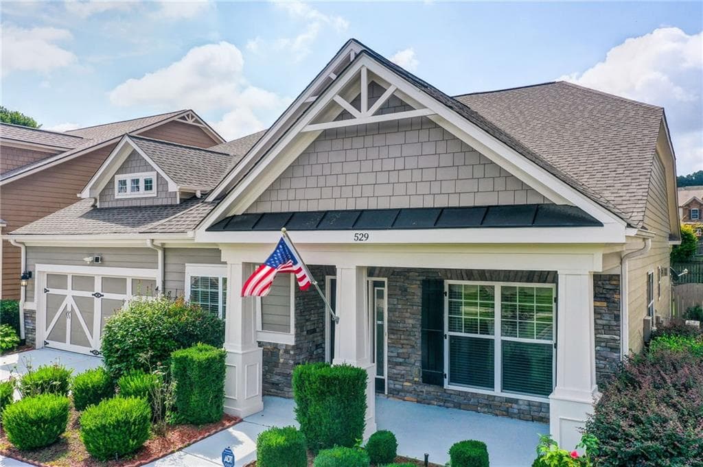 3 bedroom, 2 bathroom, 2,302 sq ft single family residence for rent at 529 Olympic Way, Acworth, GA 30102 for $2,900 a month — photo 2