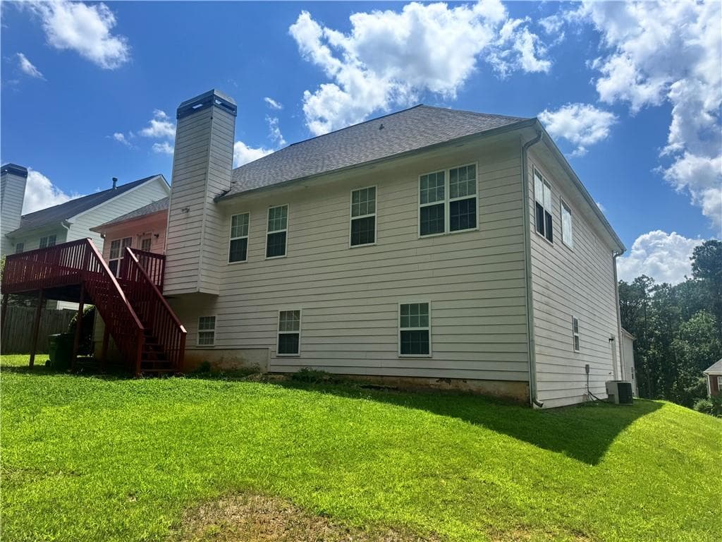 5 bedroom, 3 bathroom, 2,572 sq ft single family residence for rent at 3510 Palmer Lake Point, Douglasville, GA 30135 for $2,500 a month — photo 3
