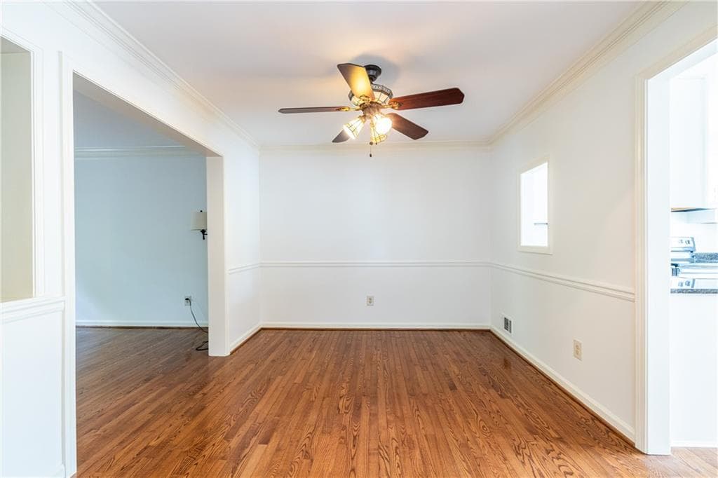 3 bedroom, 4 bathroom, 2,190 sq ft townhouse for sale at 37 Sycamore Station, Decatur, GA 30030 — photo 6