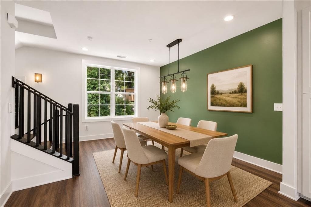 3 bedroom, 3 bathroom, 2,388 sq ft townhouse for sale at 24 Becker Place, Atlanta, GA 30307 — photo 3