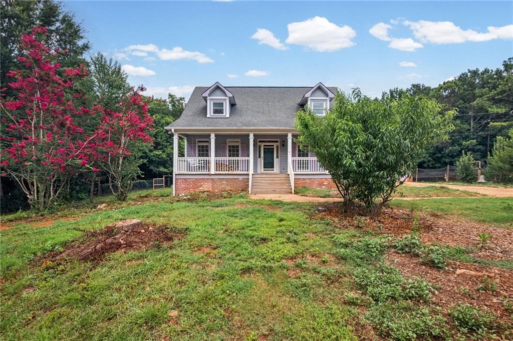 5 bedroom, 5 bathroom, 3,477 sq ft single family residence for sale at 574 Antioch Road, Fayetteville, GA 30215 — photo 2