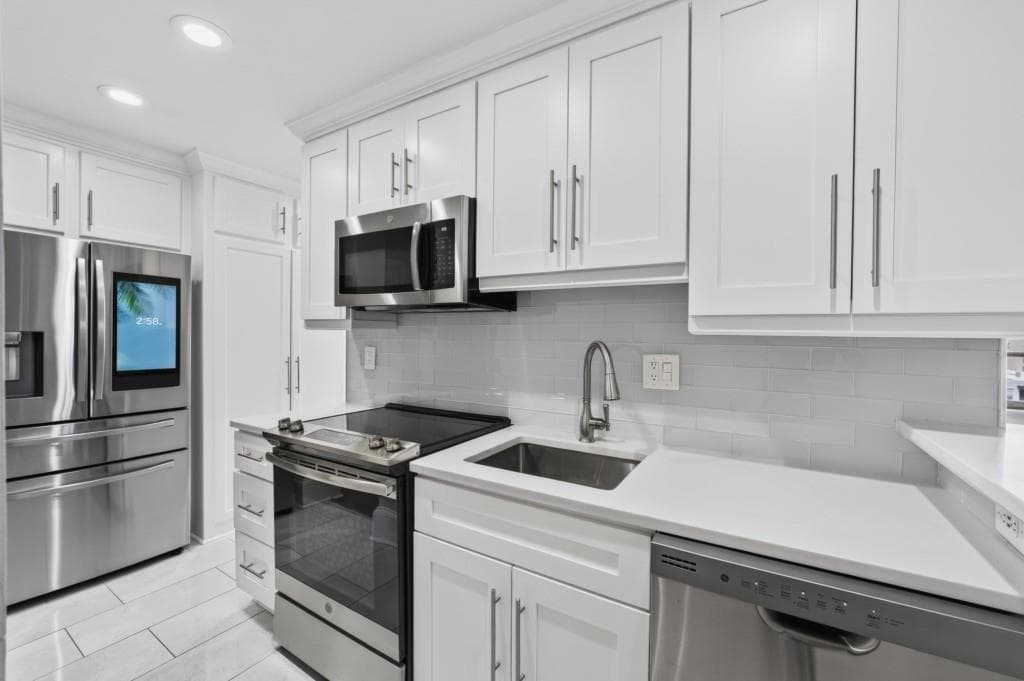 2 bedroom, 2 bathroom, 1,325 sq ft condominium for rent at 30 5th Street 702, Atlanta, GA 30308 for $2,600 a month — photo 4