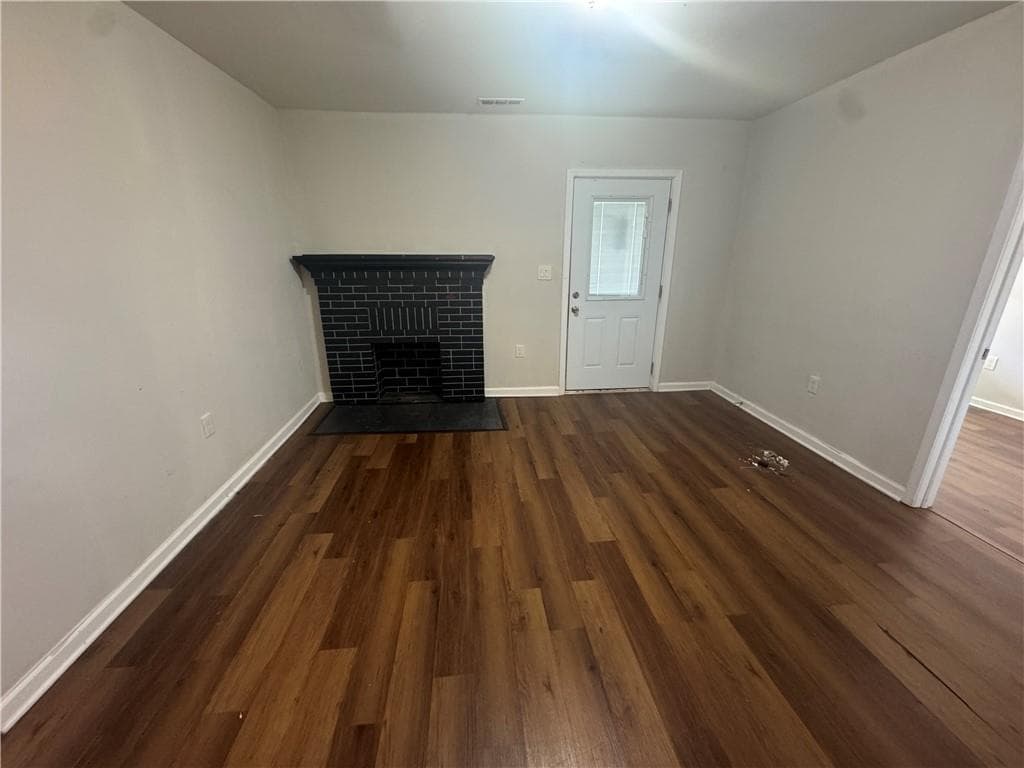 5 bedroom, 2 bathroom, 1,488 sq ft single family residence under contract at 1030 Westmoor Drive, Atlanta, GA 30314 — photo 5