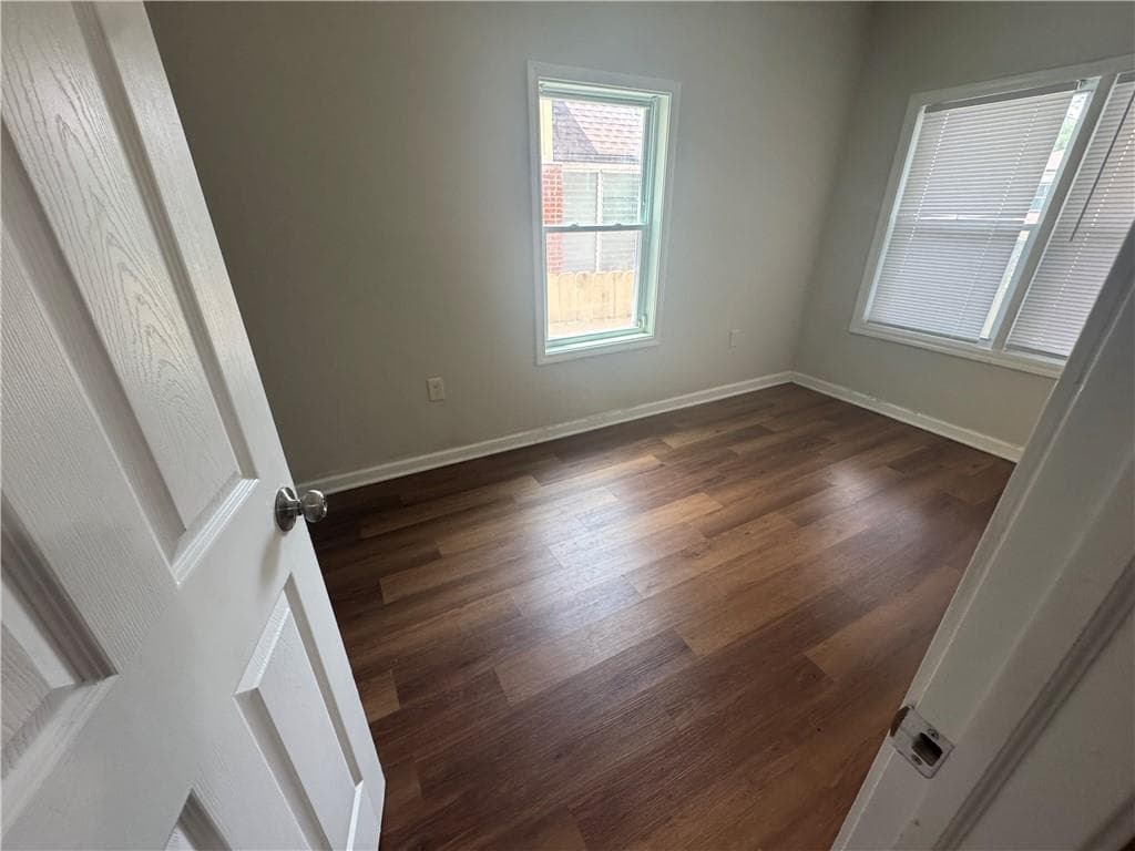 5 bedroom, 2 bathroom, 1,488 sq ft single family residence under contract at 1030 Westmoor Drive, Atlanta, GA 30314 — photo 9