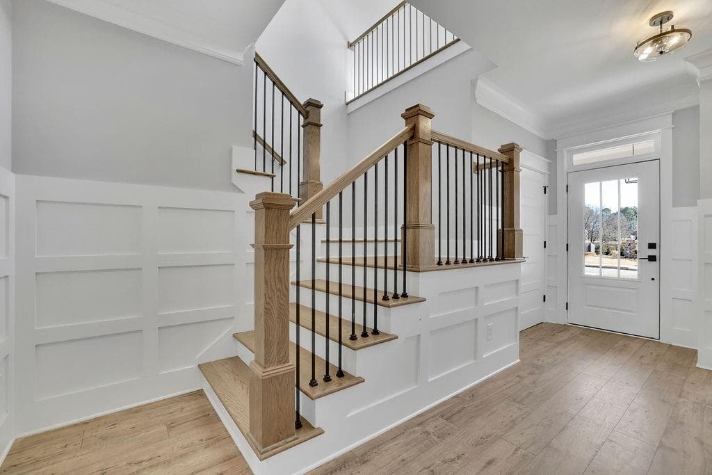 4 bedroom, 3 bathroom, 2,401 sq ft single family residence for sale at 101 Alaina Road, Canton, GA 30115 — photo 4