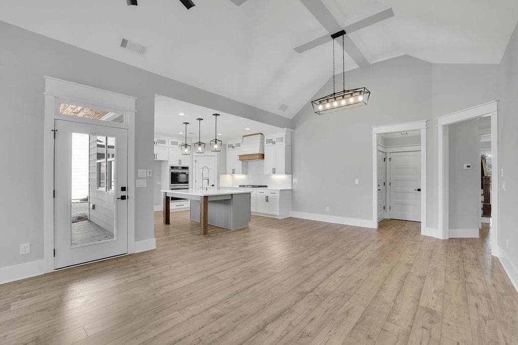 4 bedroom, 3 bathroom, 2,401 sq ft single family residence for sale at 101 Alaina Road, Canton, GA 30115 — photo 7