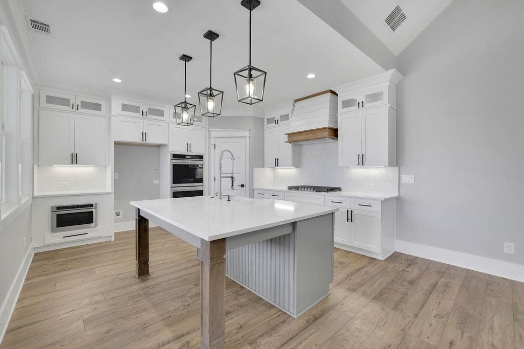 4 bedroom, 3 bathroom, 2,401 sq ft single family residence for sale at 101 Alaina Road, Canton, GA 30115 — photo 10
