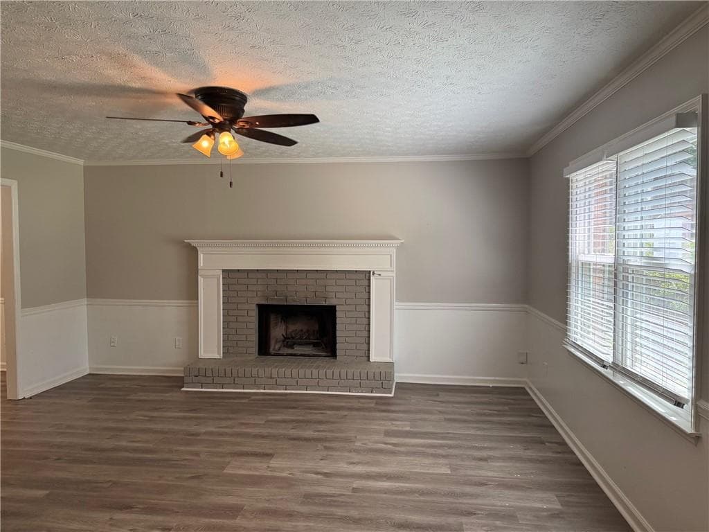 4 bedroom, 3 bathroom, 1,960 sq ft single family residence for sale at 139 Burnham, Peachtree City, GA 30269 — photo 3