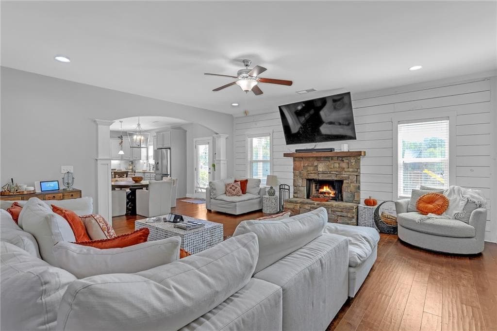 5 bedroom, 4 bathroom, 3,763 sq ft single family residence for sale at 1572 Highway 85 Conn, Brooks, GA 30205 — photo 6
