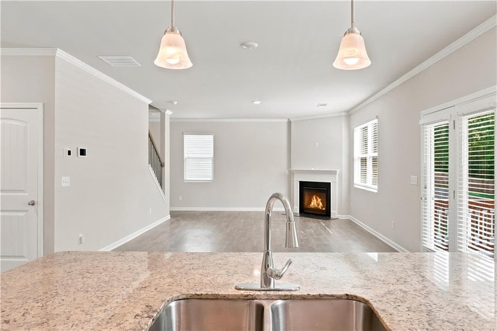 4 bedroom, 3 bathroom, 2,382 sq ft single family residence for rent at 157 Lost Creek Boulevard, Dallas, GA 30132 for $3,000 a month — photo 10