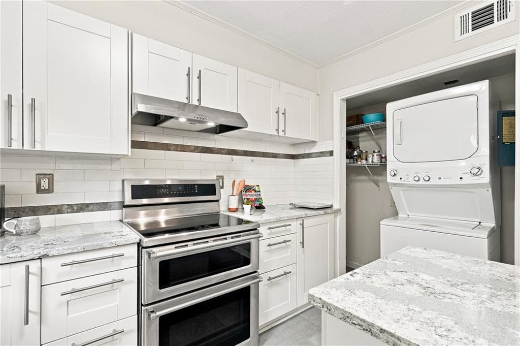 3 bedroom, 3 bathroom, 1,452 sq ft townhouse for sale at 1111 Scott Boulevard, Decatur, GA 30030 — photo 10