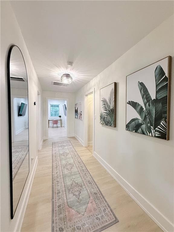 3 bedroom, 2 bathroom, 1,256 sq ft single family residence for sale at 674 Jett Street, Atlanta, GA 30318 — photo 6