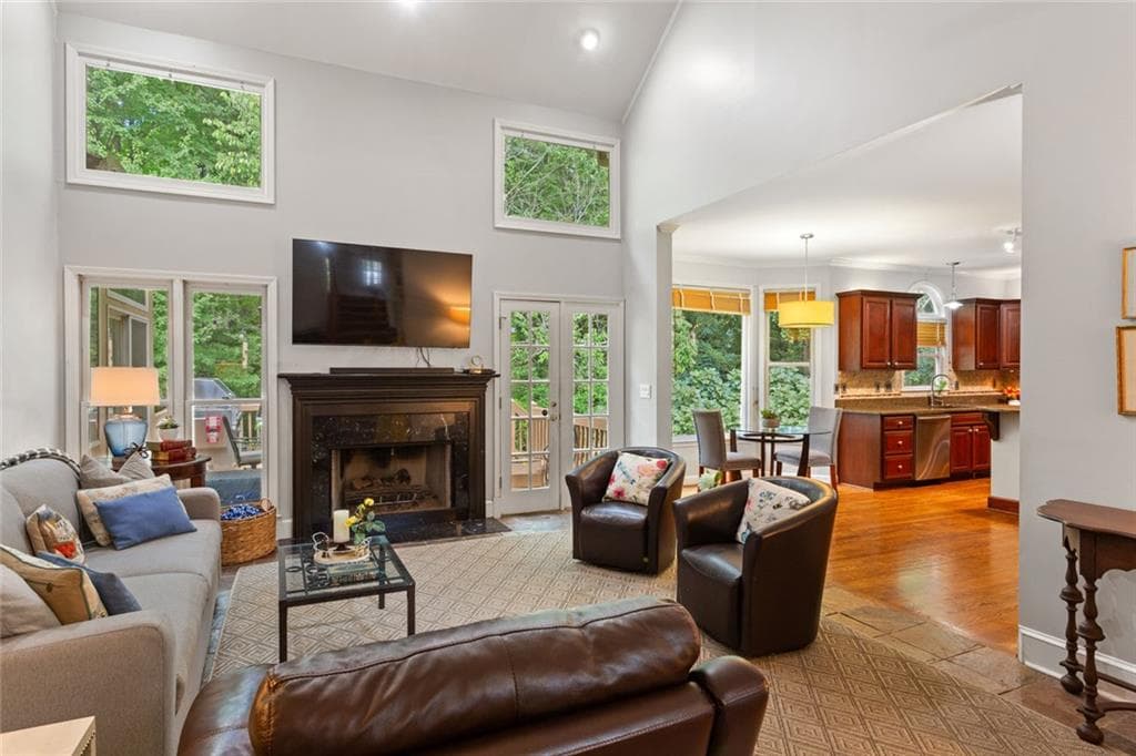 4 bedroom, 3 bathroom, 4,100 sq ft single family residence for sale at 1958 Tristan Drive, Smyrna, GA 30080 — photo 3
