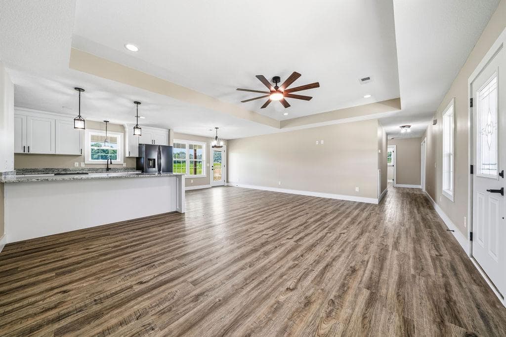 3 bedroom, 2 bathroom, 1,738 sq ft single family residence for sale at 1260 County Rd 118, Centre, AL 35960 — photo 9