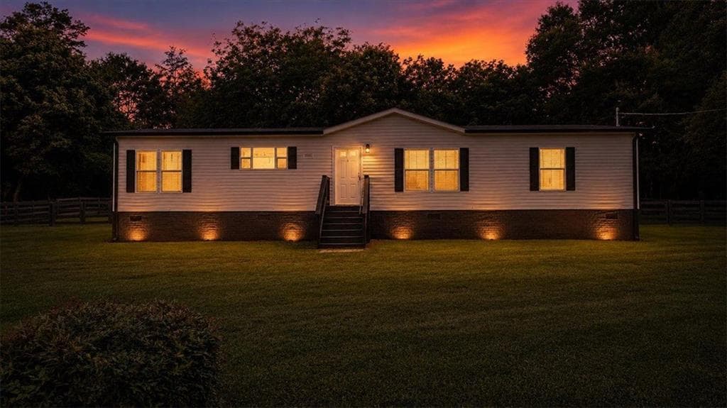 3 bedroom, 2 bathroom, 1,800 sq ft single family residence sold at 3410 Holbrook Road, Cumming, GA 30028
