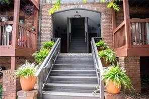 1 bedroom, 1 bathroom, 620 sq ft condominium for rent at 317 8th Street 3, Atlanta, GA 30309 for $1,750 a month — photo 1 of 12